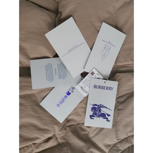 BURBERRY Down Jacket Coat For Women Detachable sleeves - Picture 7 of 7